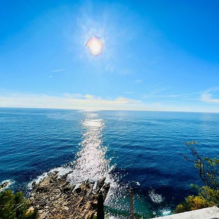 Suite Sunset 21 - Fronte Mare سانريمو المظهر الخارجي الصورة