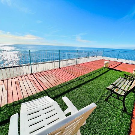 Suite Sunset 21 - Fronte Mare سانريمو المظهر الخارجي الصورة