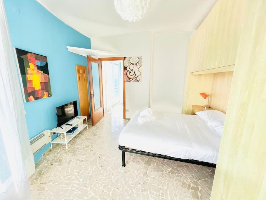 Suite Sunset 21 - Fronte Mare سانريمو المظهر الخارجي الصورة