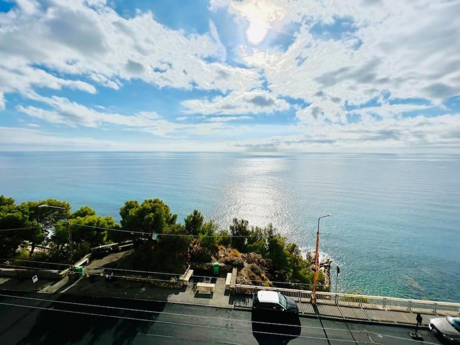 Suite Sunset 21 - Fronte Mare سانريمو المظهر الخارجي الصورة