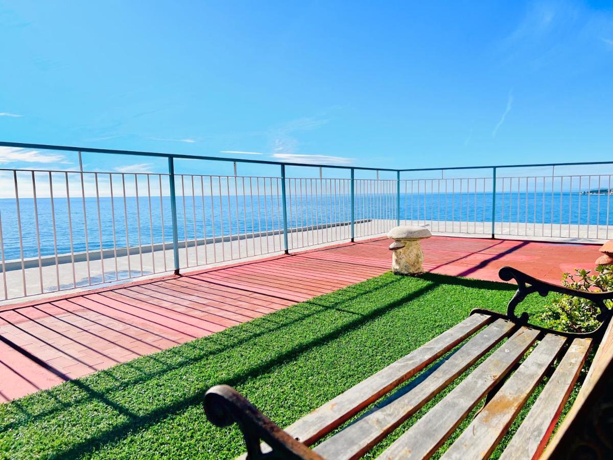 Suite Sunset 21 - Fronte Mare سانريمو المظهر الخارجي الصورة